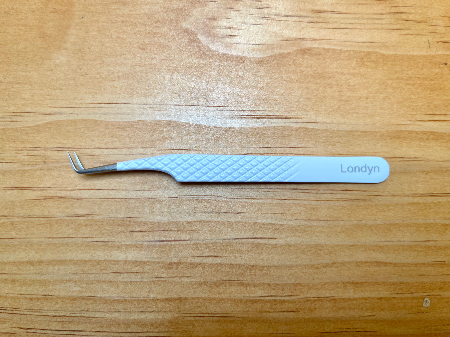 Tweezers